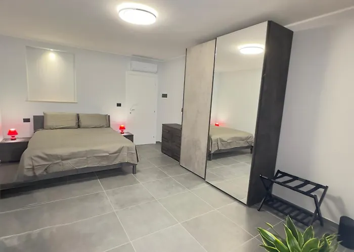 42 Eme בית הארחה 3*